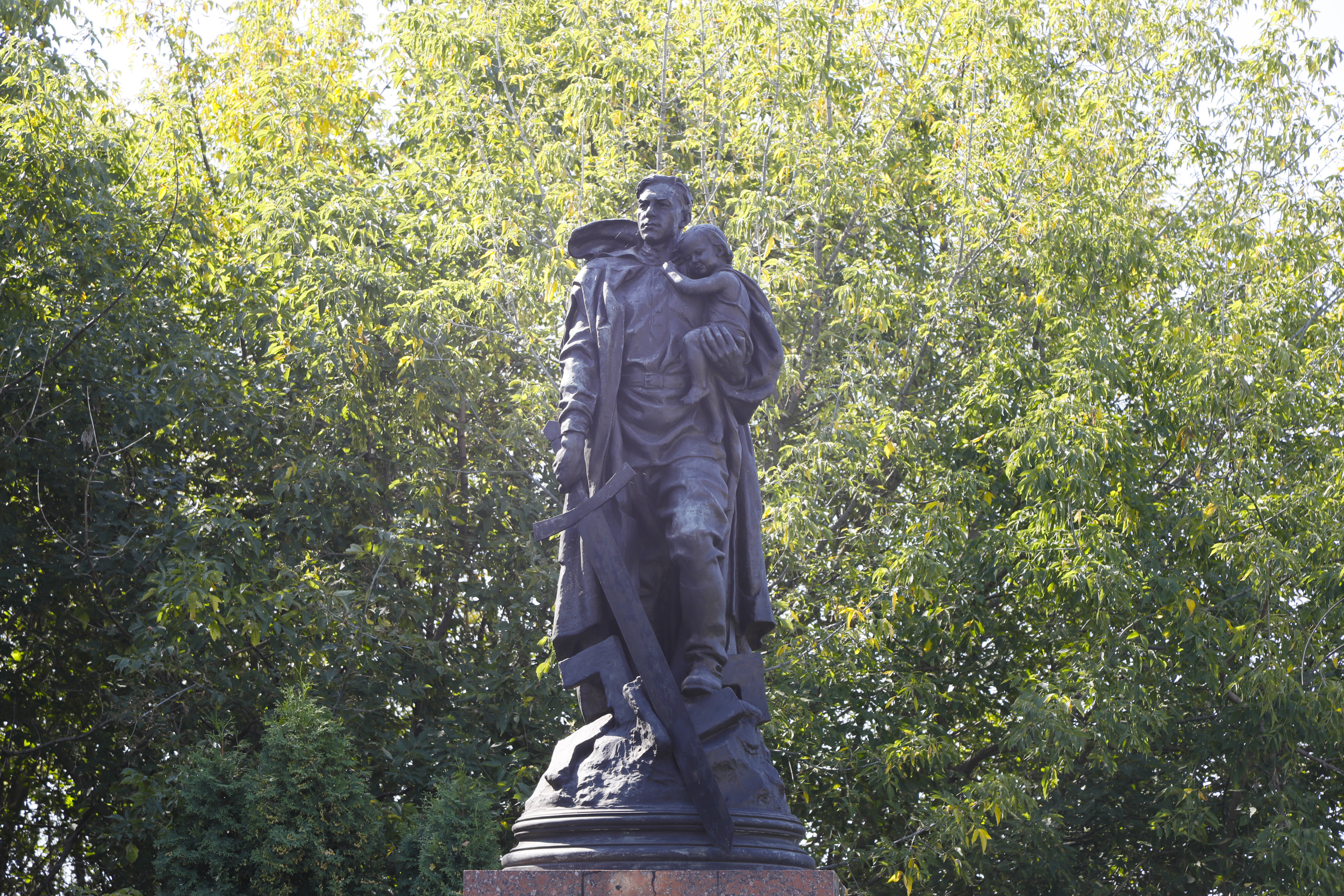 Памятник Воину-освободителю