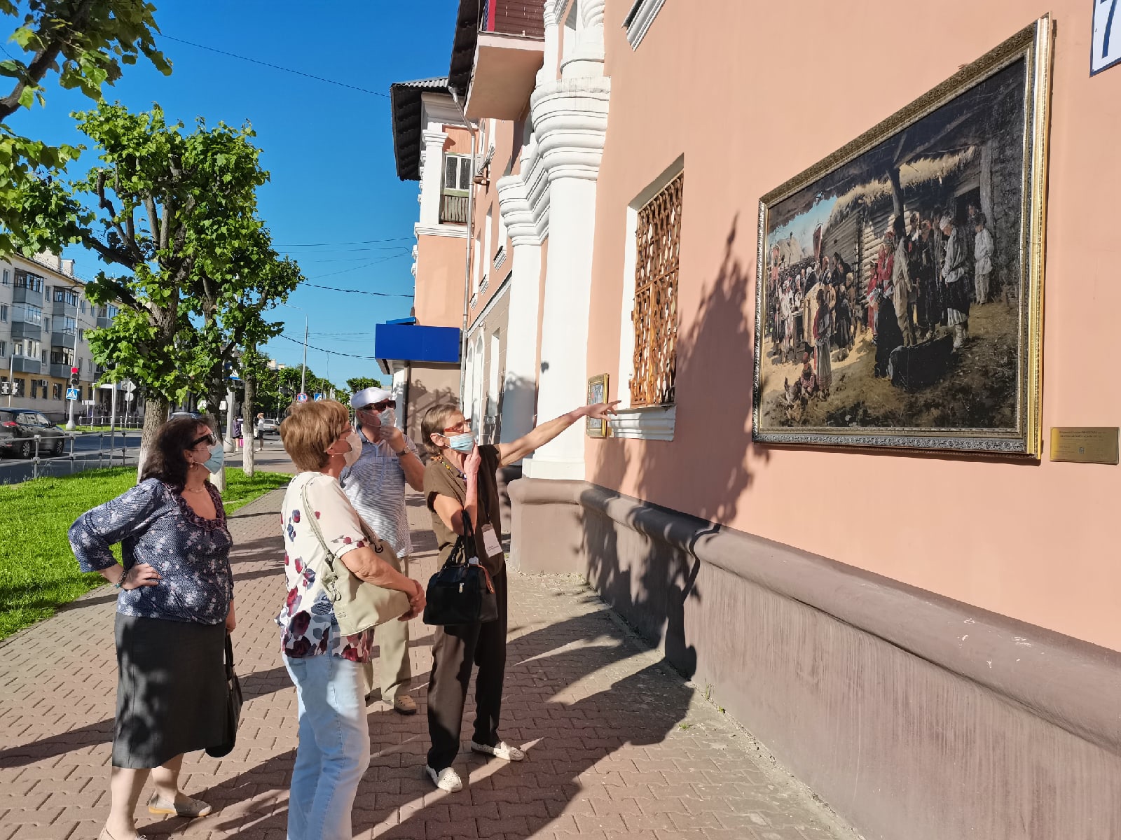 Экскурсия на туристической улице