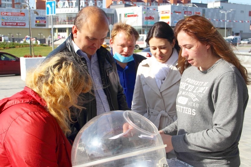 Ко Всемирному дню туризма в Серпухове разыграли ценные подарки